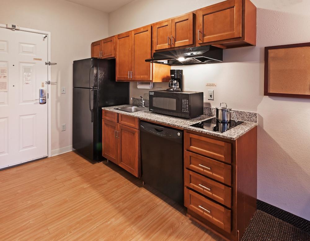 Candlewood Suites Deer Park By Ihg Buitenkant foto