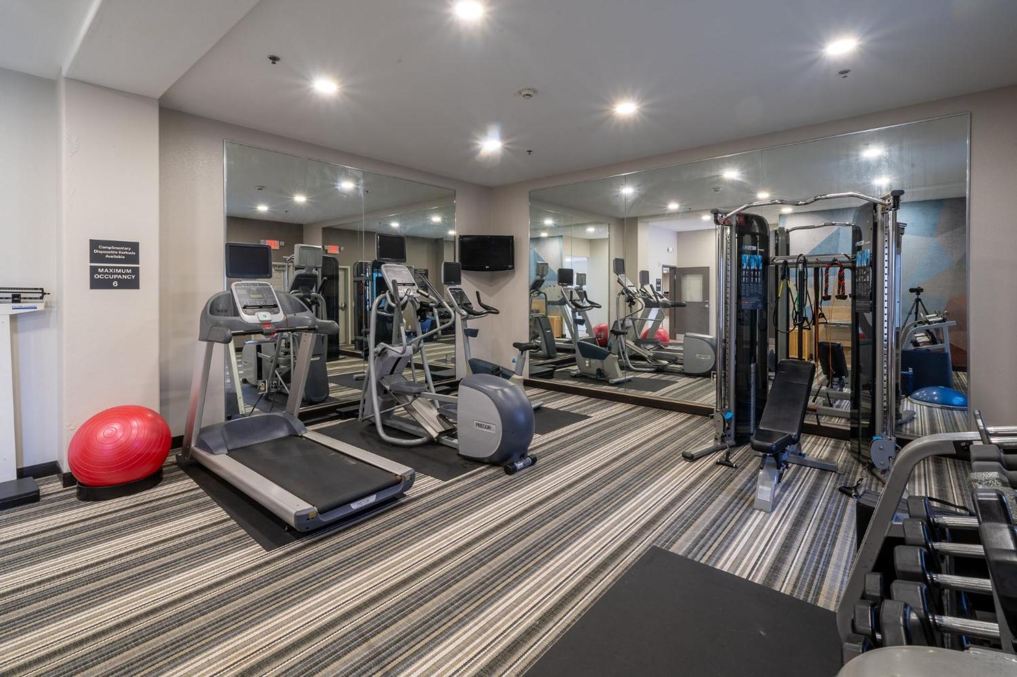 Candlewood Suites Deer Park By Ihg Buitenkant foto