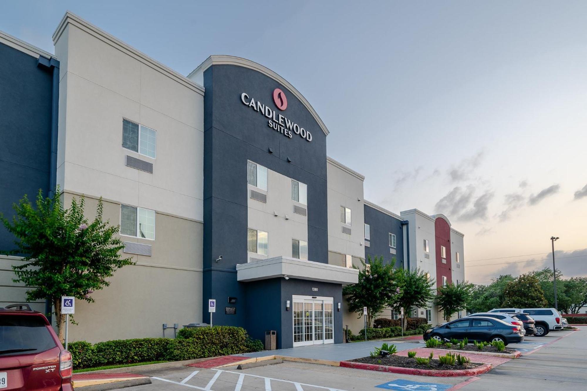 Candlewood Suites Deer Park By Ihg Buitenkant foto
