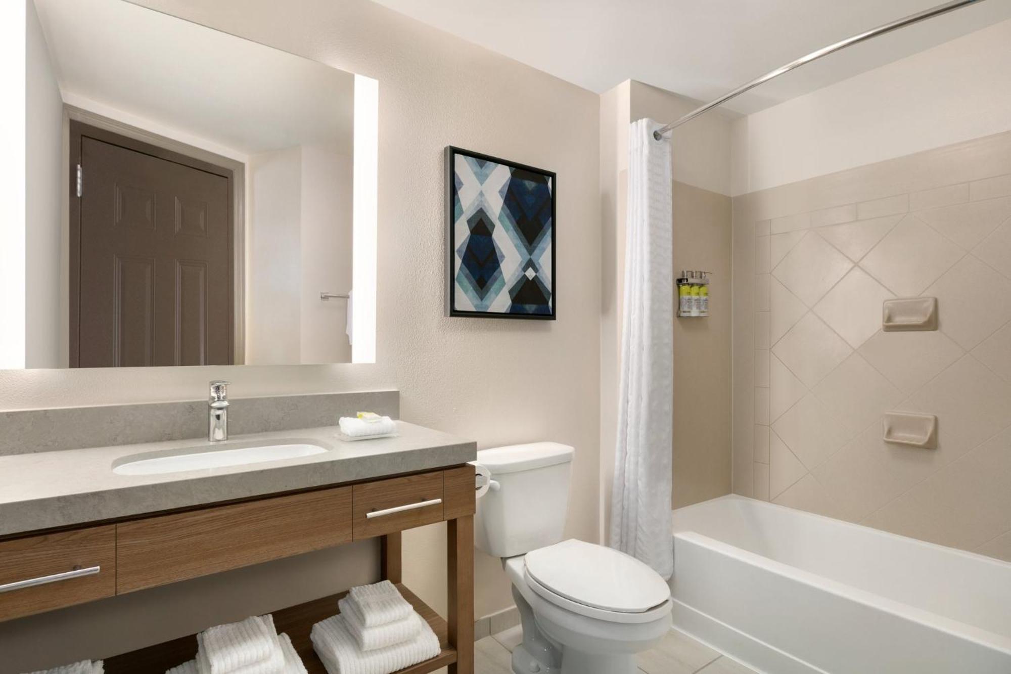Candlewood Suites Deer Park By Ihg Buitenkant foto