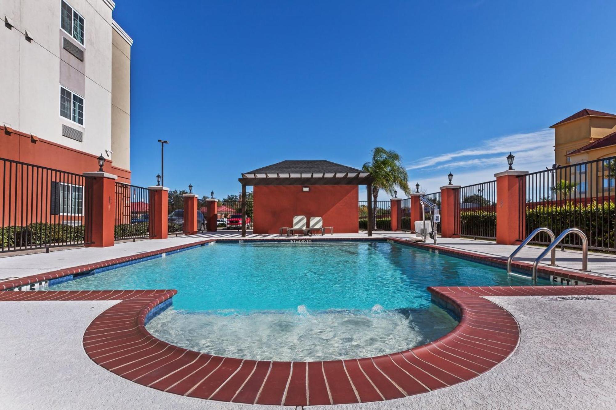 Candlewood Suites Deer Park By Ihg Buitenkant foto