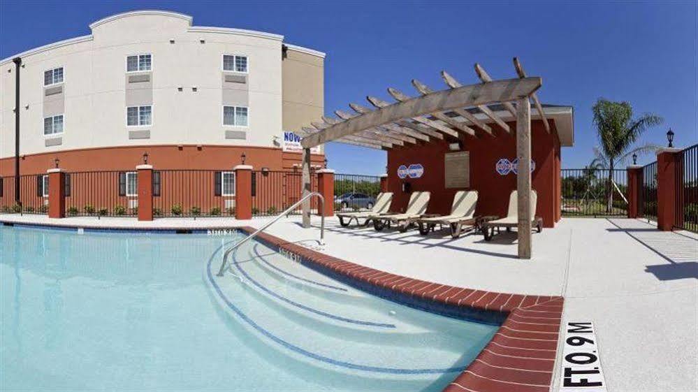 Candlewood Suites Deer Park By Ihg Buitenkant foto